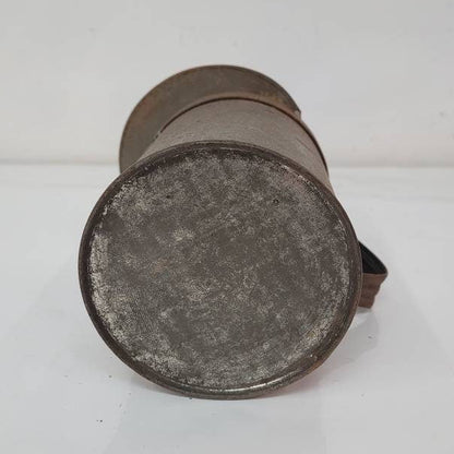 one quart oil can antique