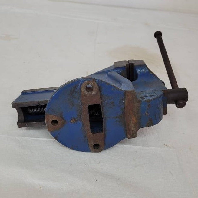 record mechanics vise model no 1