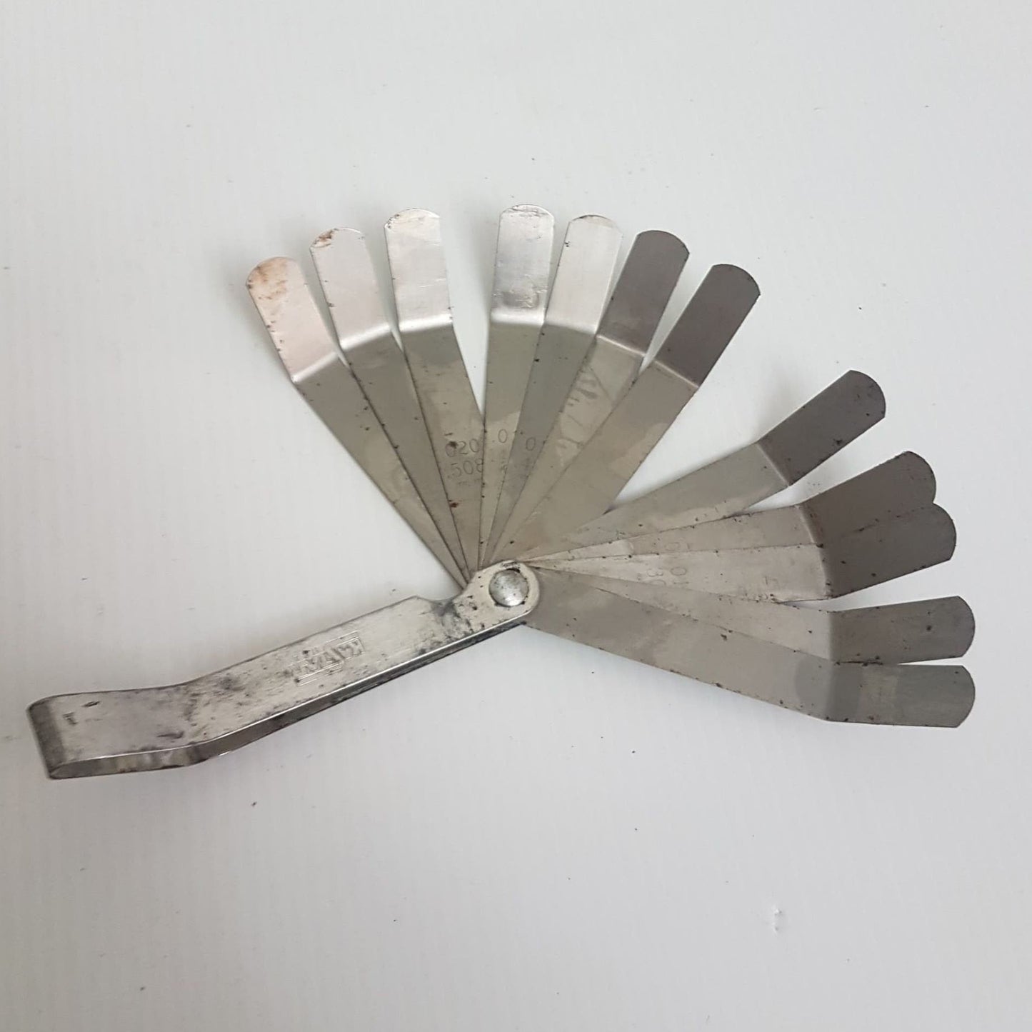 vintage kastar precision feeler gauge set of 12